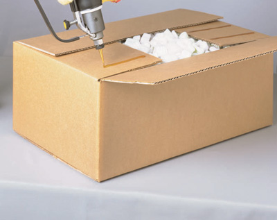 Dùng keo nhiệt dán thùng carton sẽ mang đến cho bạn nhiều lợi ích hơn băng keo